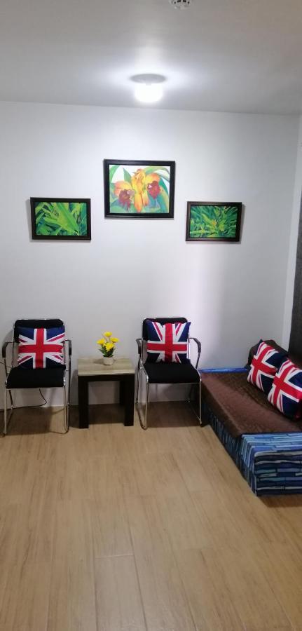 Pine Suites Tagaytay 2 Bedroom W/ Netflix And Parking, Wifi, Balcony, And Great View Tagaytay City Kültér fotó